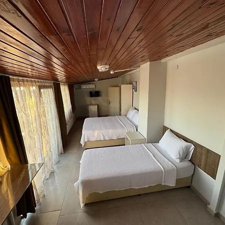 Hotel Varol